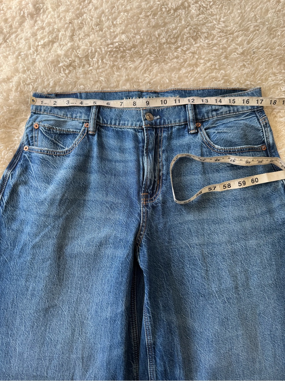 American Eagle AE Strigid Low-Rise Ultra Wide-Leg Jeans Size 10 - Picture 8 of 15